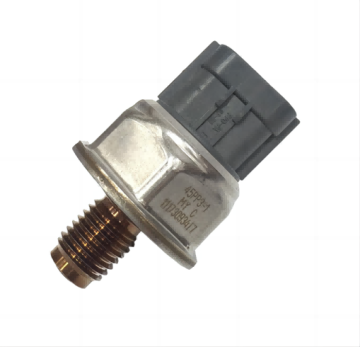 45PP3-1 Fuel Rail Pressure Sensor For Nissan Navara D40 Pathfinder 2.5 Diesel