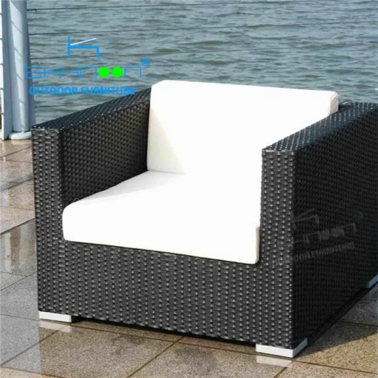 Rattan Wicker and Aluminum Outdoor Furniture for Restaurants and Gardens