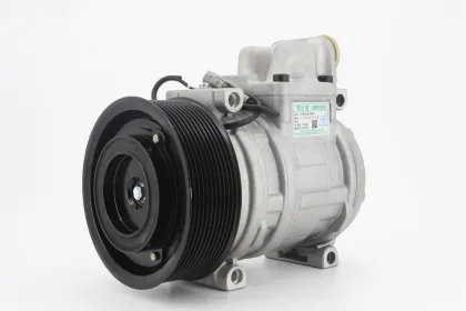 Wholesale EOK TOPAISA WKHJ-17-0024 AC Compressor for Mercedes Ateco Truck