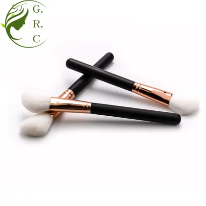 Professional Soft Angled Contouring Highlight Brush