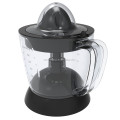 Piccola cucina con elettrodomestici elettrici Juicer di agrumi arancioni