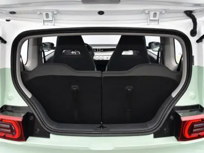 WuLing MINI EV High Speed Electric Car
