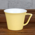 6 OZ jaune tasse et soucoupe