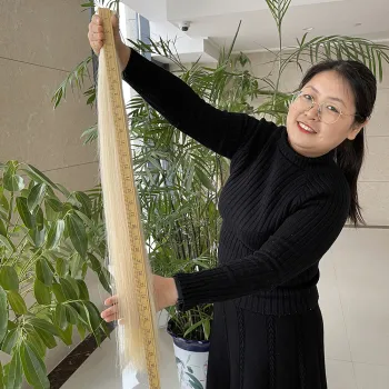 #60 Light Blonde Color Virgin Russian Hair 30 Inch Remy Tape Hair Extensions