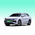 Xe điện thuần túy thoải mái Audi Q4 E-Tron