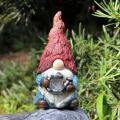 Смешные садовые статуи Gnomes с солнечными огнями