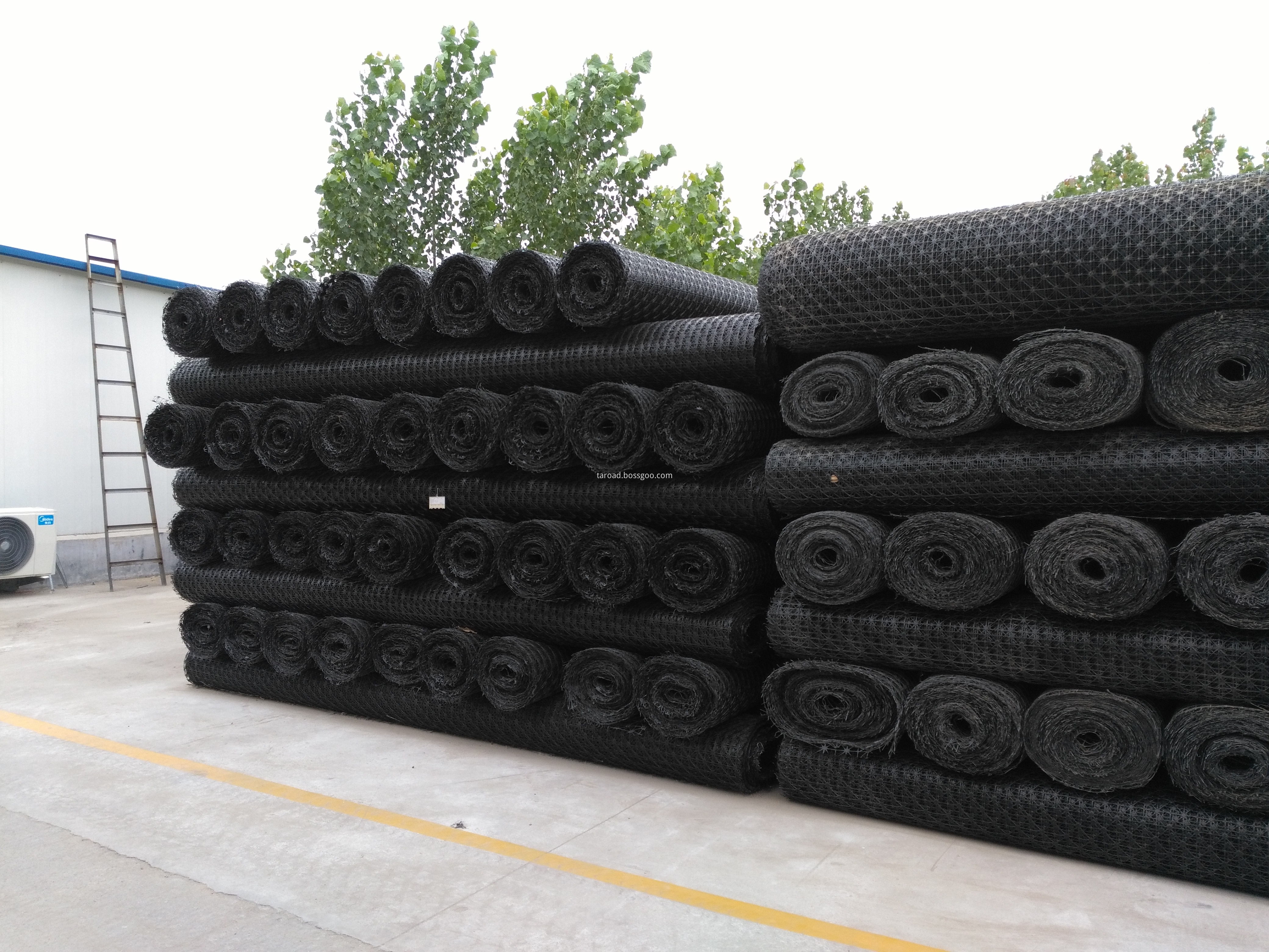 Plastic PP Multiaxial Geogrid