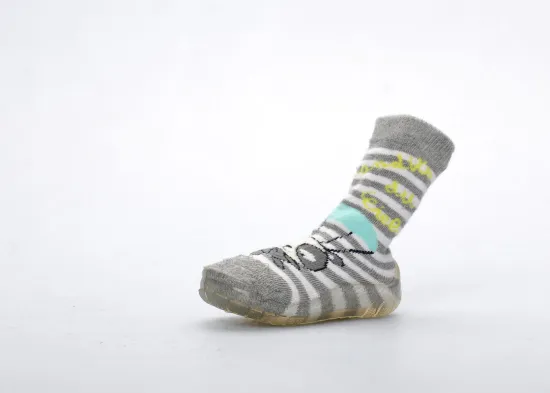 Indoor Kids Wool Slippers / Socks For Spring , 20-25 Size Knitting Wool