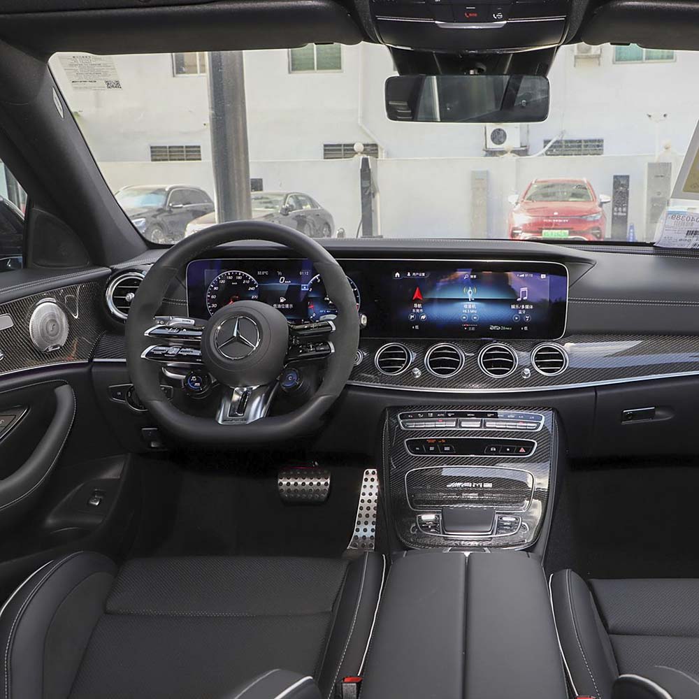 Benz E 63 (6)