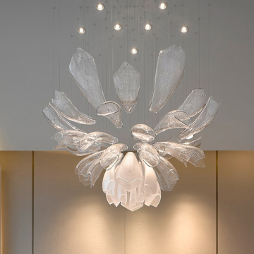 Luxury Gold High Ceiling de techo: luces colgantes LED personalizadas con diseño de vidrio y cristal