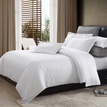 White Microfiber  Comforter Sets with 300GSM Filling