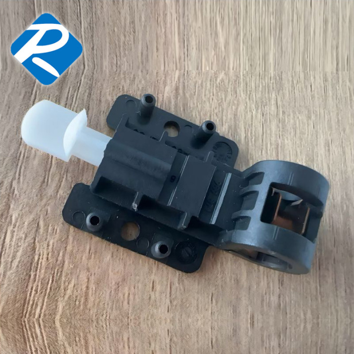 Peças metálicas (para conjuntos de interruptores do pára-sol do carro)