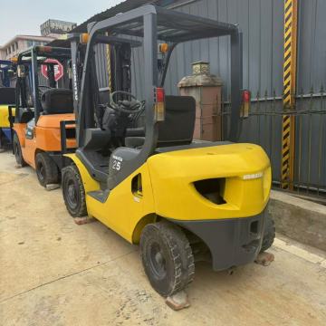 EPA and CE Certified 90% New Original Japanese Komatsu 25 2.5 Tons Agricultural Used Forklift
