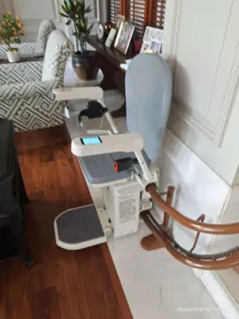 CE Approve Indoor Old People Disabled Stairs Chair Lift