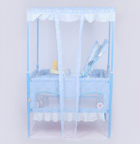 Babysäng med myggnät och barnvagn säng