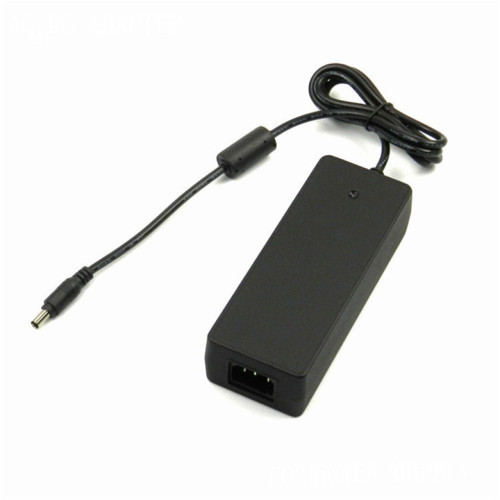 Tápegység 18v 5,5a AC DC adapter 100W