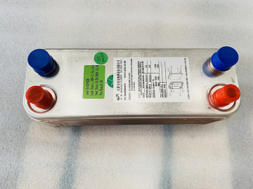 ろう付けされたプレート熱交換器20プレートB26B