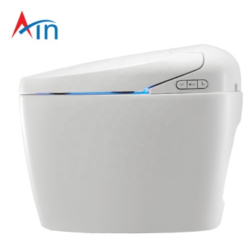 Produttori di Sedili Intelligenti per WC: Toilette Intelligente in Plastic