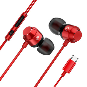 China Quality Waterproof IPX-4 Metal Type-C Earphones with Wire Control and Bass - Low Latency