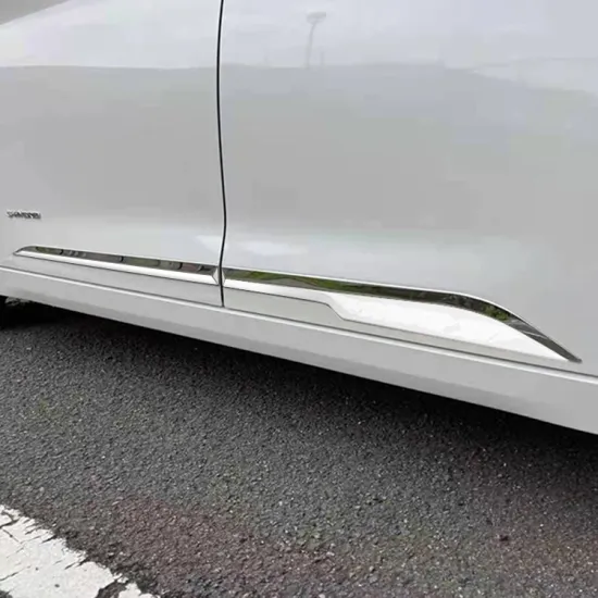 OEM ODM Car Exterior Body Side Door Trim Moulding for Nissan Roox 40 (2020)