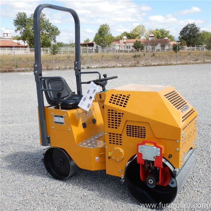 800 kgs vibratory road roller for asphalt compaction