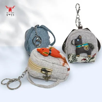 Mei Yi Arts "Little Pony" Mini Earbud & Key Pouch