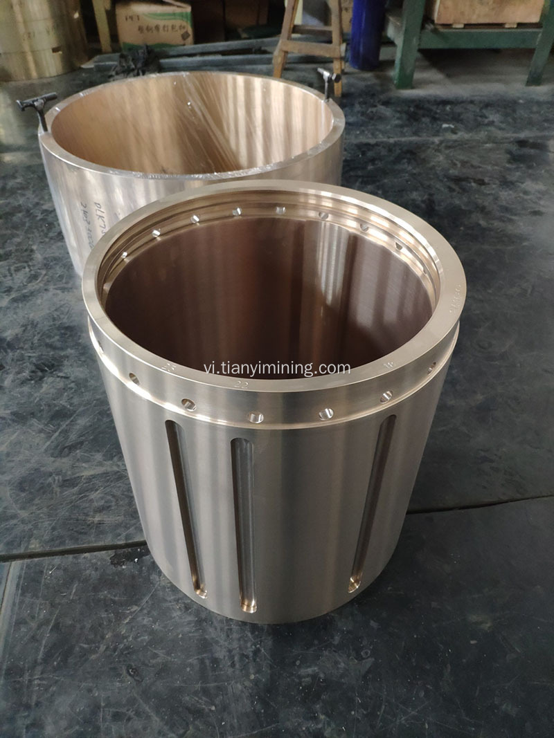 Bushing lập dị áp dụng cho máy nghiền hình nón GP300