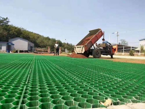 私道節のための連動プラスチックグラスペーバー