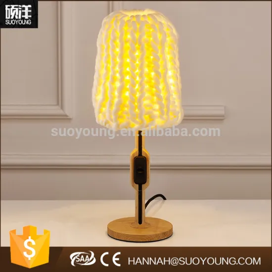Unique Wool Shade Modern Wooden Study Reading Light Desk Table Lamp (MT8097-1)