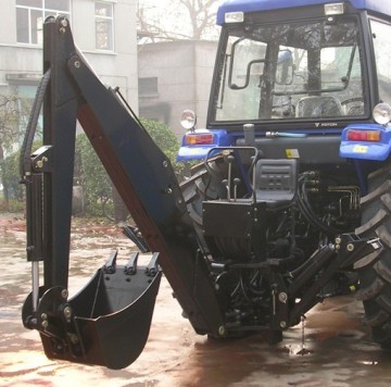 2015 hot sale chinese garden/wheel drive tractor with front loader used
