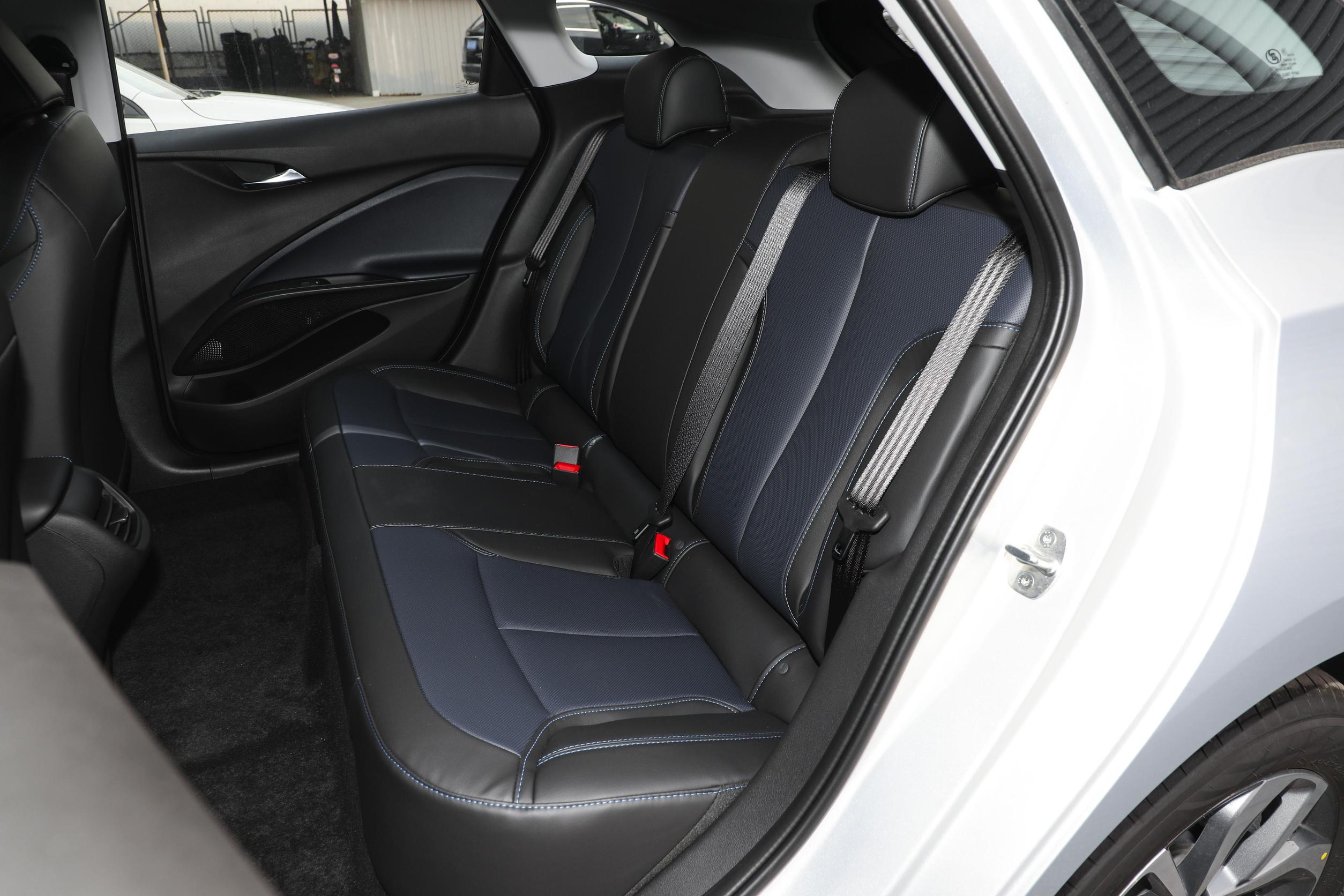 Wholesale Prices for Buick Velite 6