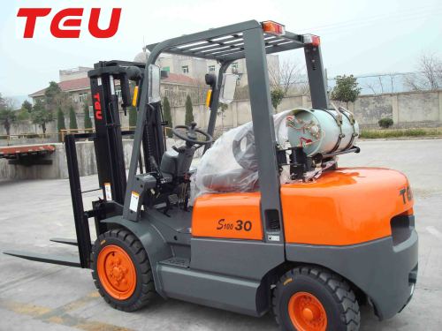 LPG Forklift (FG30T)