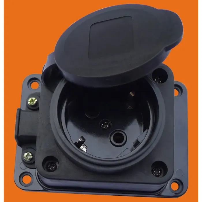 Stopkontak 2 Arah Perlindungan IP44 P6210E