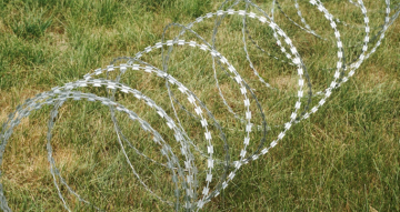 Low Price Hot Dipped Galvanized Razor Wire