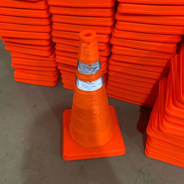 18 Inches Telescopic Collapsible Traffic Cones for Road and Parking