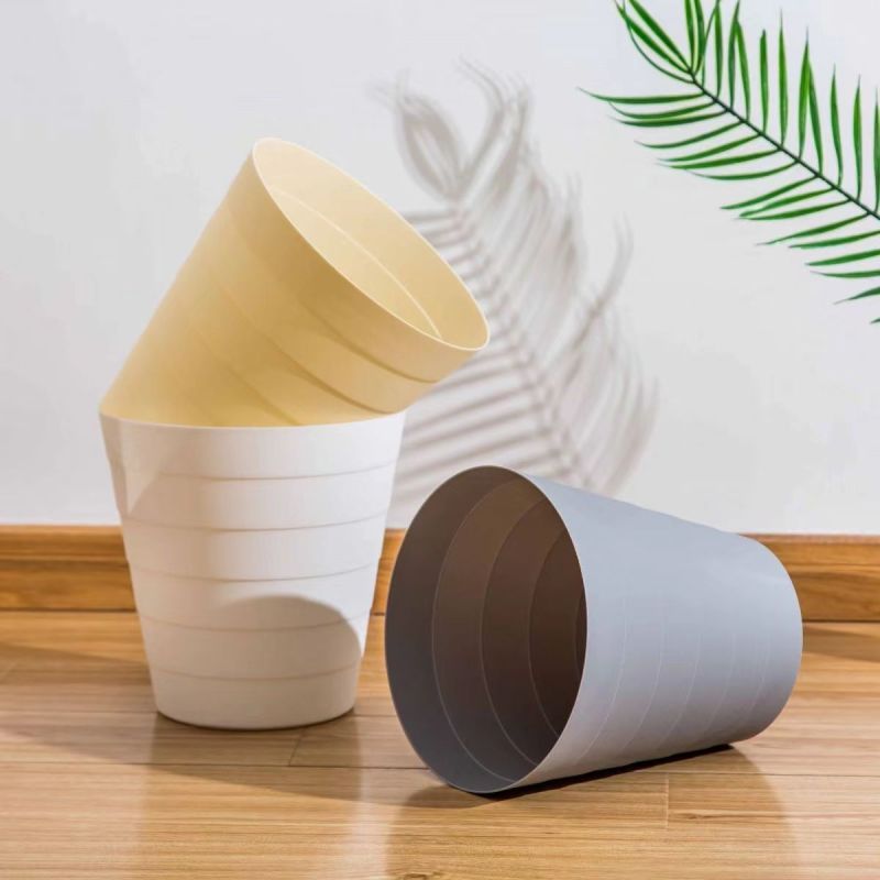 Elegant Scandinavian Household Trash Receptacle