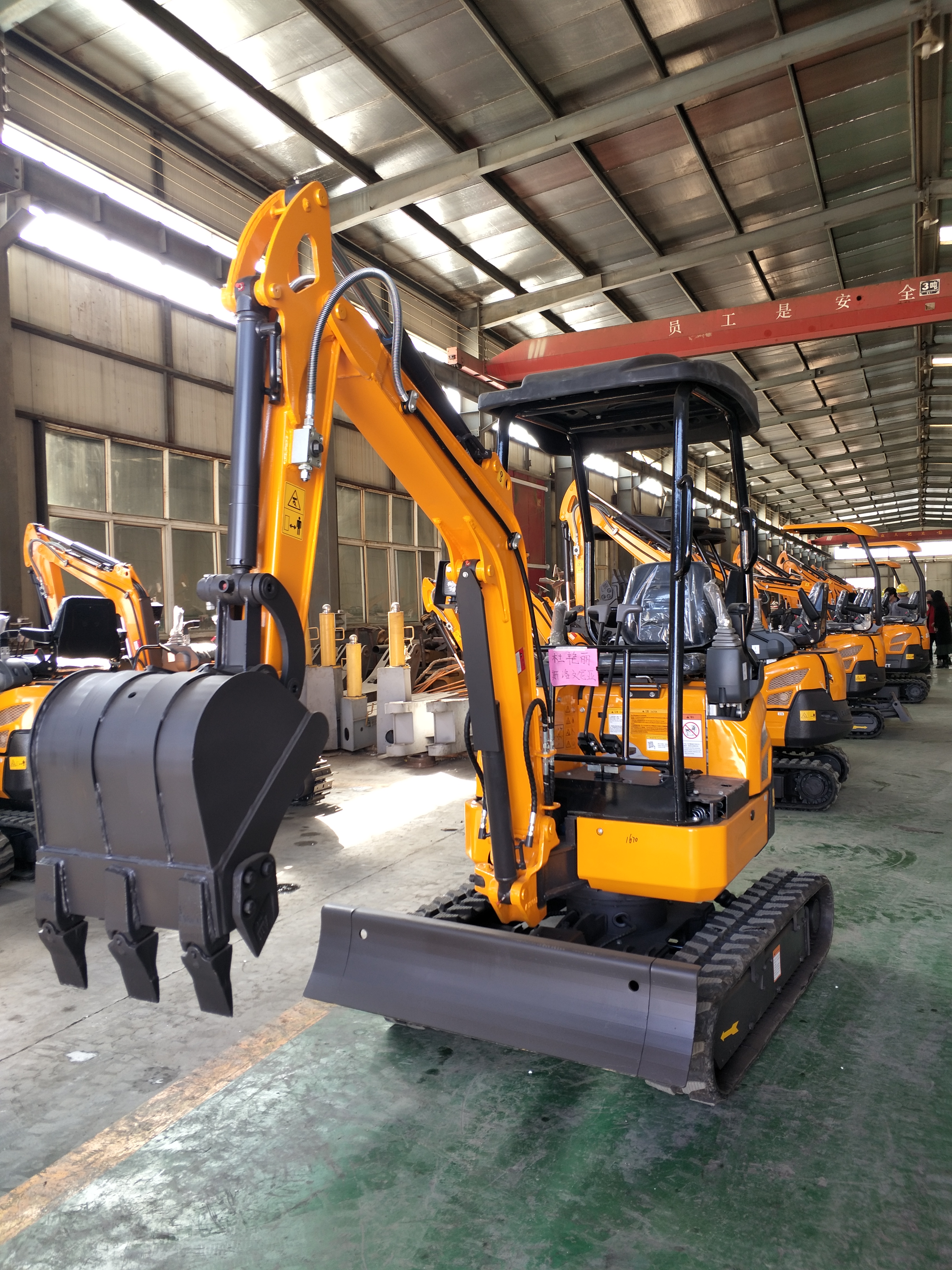 1.8 Ton Small Crawler Excavator