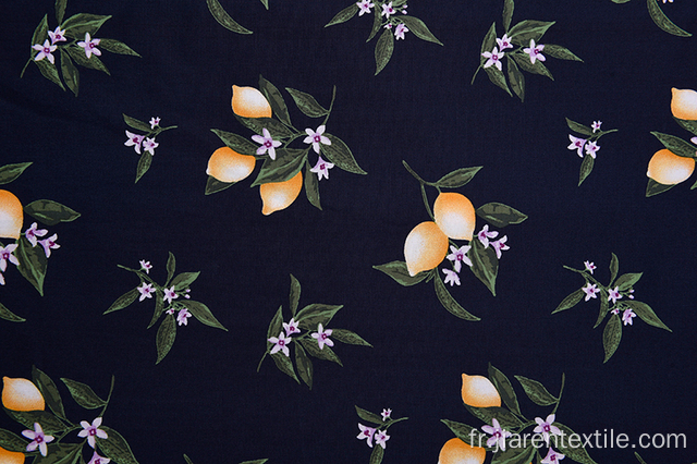 Tissu Imprimé Motif Gardénias Fond Noir