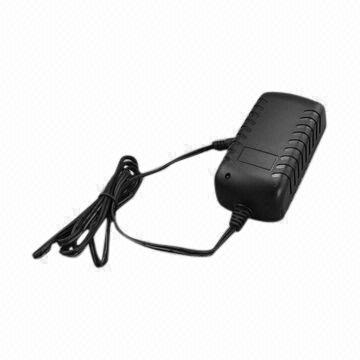 High-reliability 20V/1.2A/24W Switching Power Adapter with Australia Plug