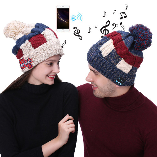 Topi Rajutan Topi Bluetooth Hangat Musim Dingin yang Bergaya
