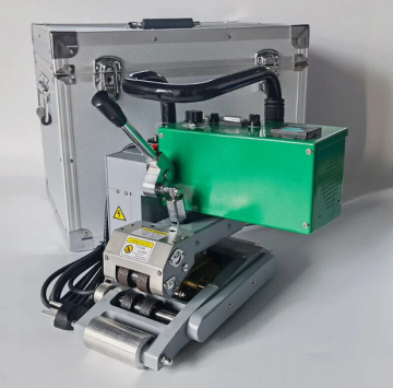 HDPE Sheet Plastic Pond Liner Welder: Geomembrane Welding Machine with Hot Wedge Welder for PVC Repairing