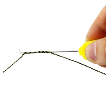 Carp Fishing with Fine Latch Needle