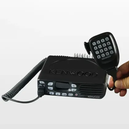 Kenwood TK-D840: 25W UHF/VHF DMR Mobile Radio