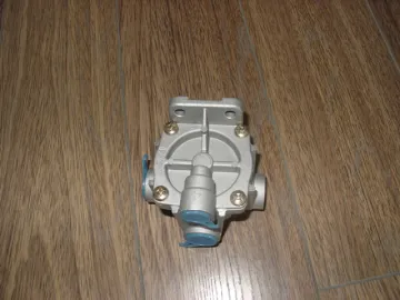 Hadlex relay valves Kn28500