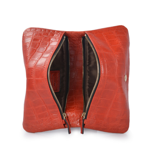 Bolso Clutch con Cremallera Superior Piel Lisa Teñida a Mano Roja