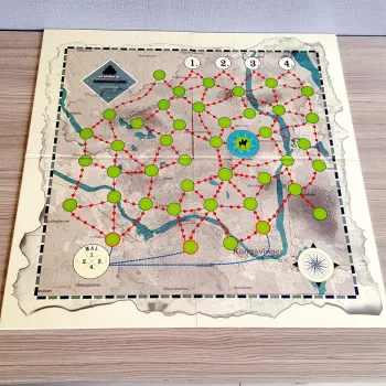 Custom Paper game board with cards box