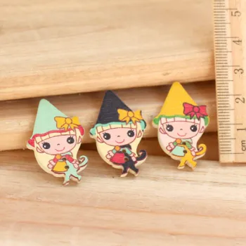 The New Wooden Button (W-06)