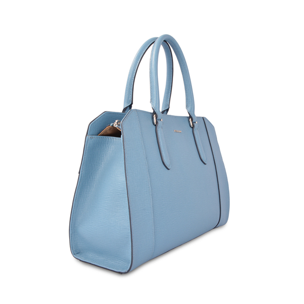 Light blue commuter bag for ladies commuting