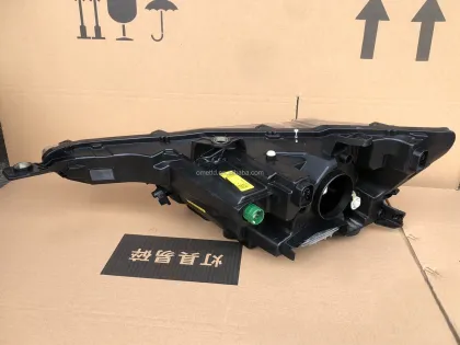 Wholesale Original Levante Xenon Headlight for Maserati Levante 2016-2020