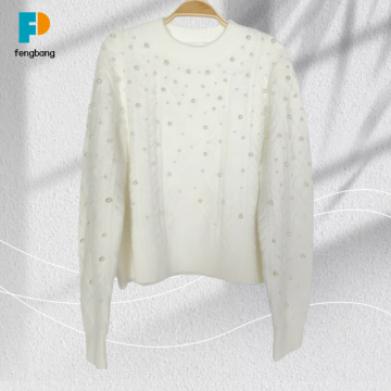 Boncuklu Nakışlı Süt Beyaz Triko Kazak